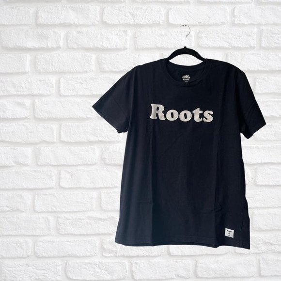 Roots Black Logo T-shirt size M - Picture 1 of 3